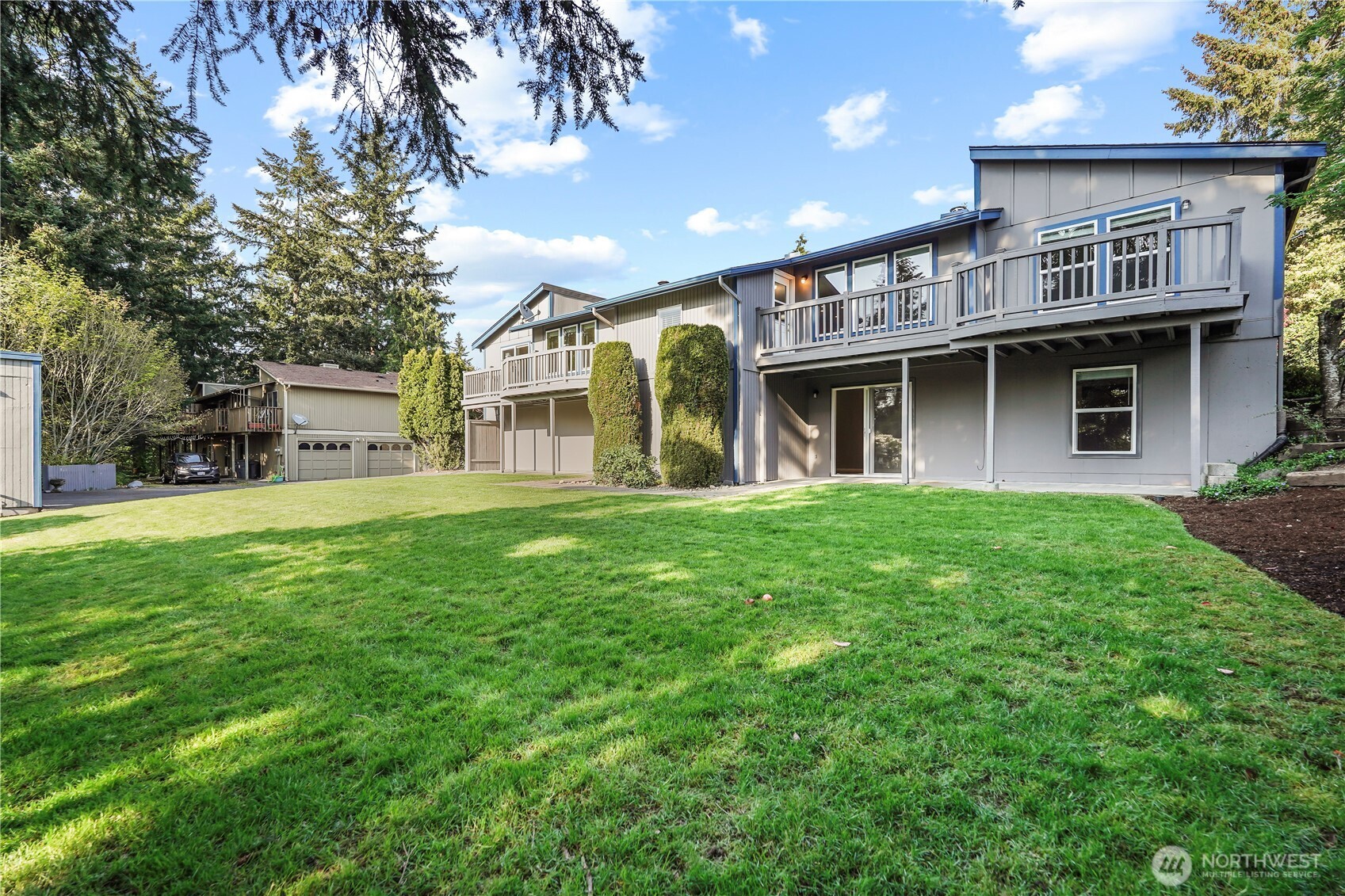 8106 41st Street Ct W