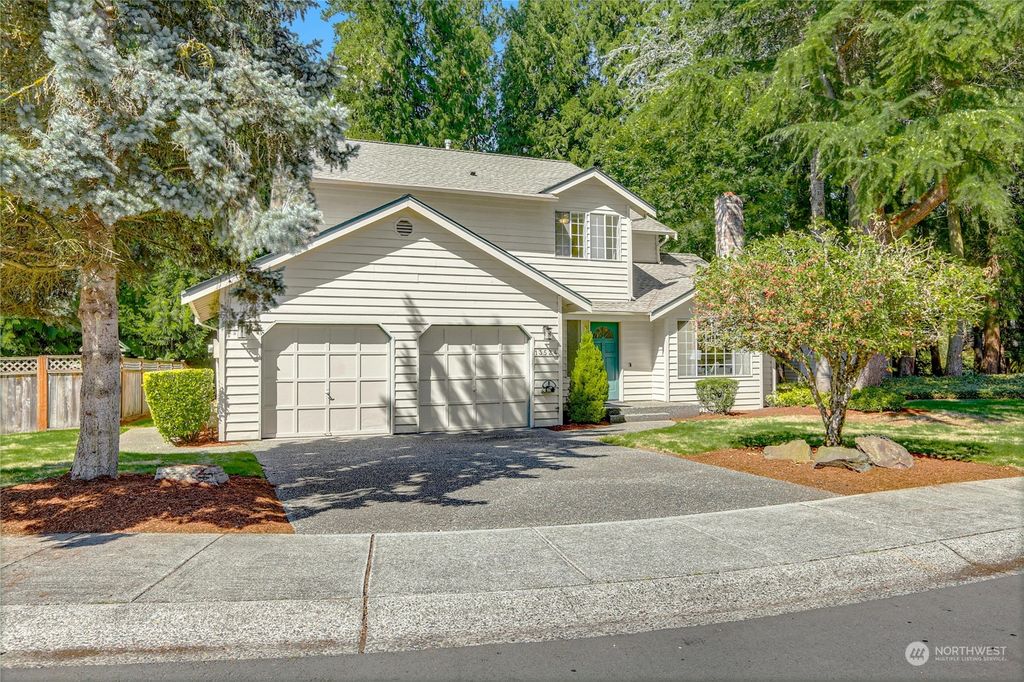 Photo of 13524 NE 188th Place, Woodinville, WA 98072 (MLS # 2296042)