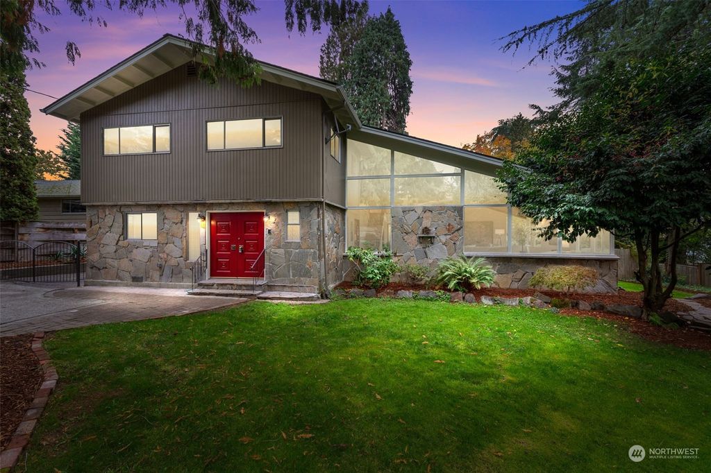 Photo of 5463 S Othello Street, Seattle, WA 98118 (MLS # 2176398)