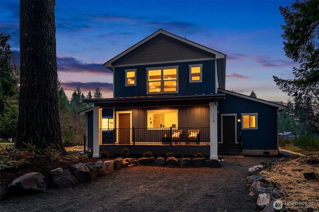 Photo of 110 Mountain View Drive, Packwood, WA 98361 (MLS # 2463607)