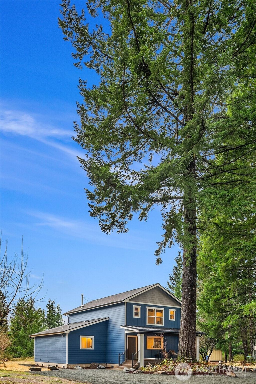 Photo of 110 Mountain View Drive, Packwood, WA 98361 (MLS # 2463607)