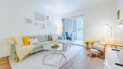 Photo of 801 Rainier Avenue N #G234, Renton, WA 98057 (MLS # 2471652)