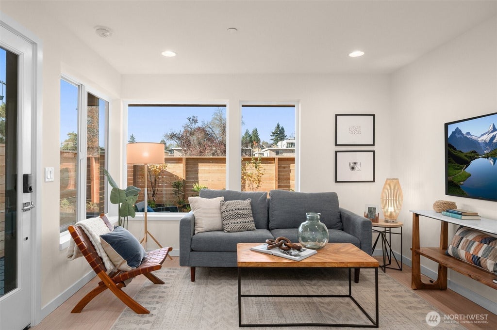 Photo of 1612 N 92nd Street N, Seattle, WA 98103 (MLS # 2565569)