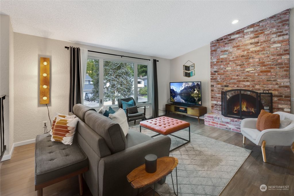 Photo of 2132 172nd Place SE, Bothell, WA 98012 (MLS # 2058036)