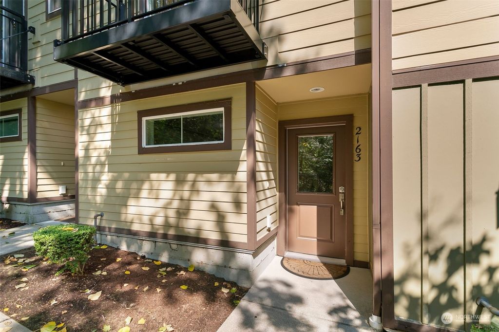 Photo of 2163 NW Moraine Place, Issaquah, WA 98027 (MLS # 2155380)