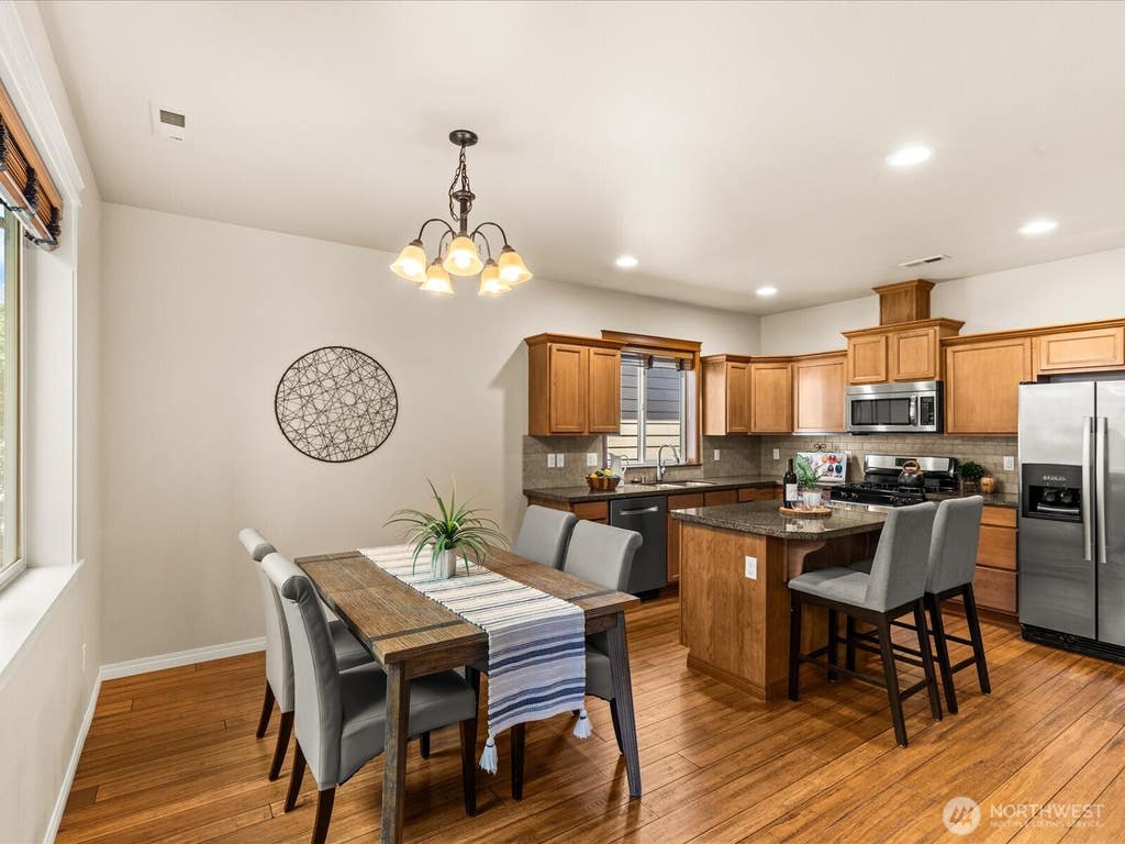 Photo of 103 162nd Place SE, Bothell, WA 98012 (MLS # 2574994)