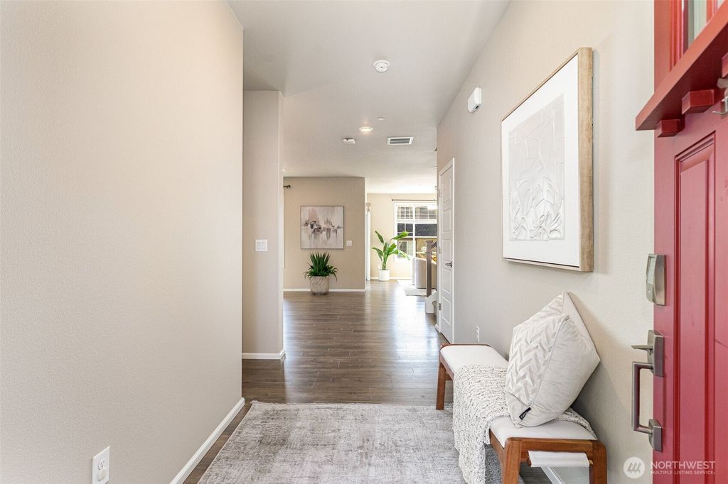 Photo of 24027 141st Ln SE Ln, Kent, WA 98042 (MLS # 2414739)