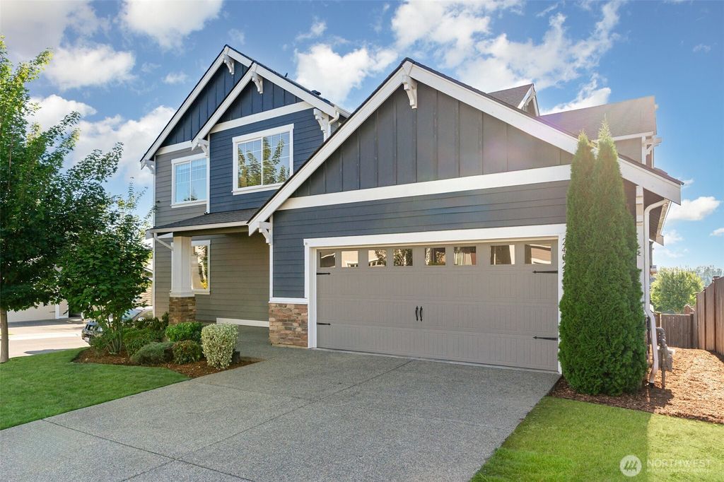 Photo of 24027 141st Ln SE Ln, Kent, WA 98042 (MLS # 2414739)