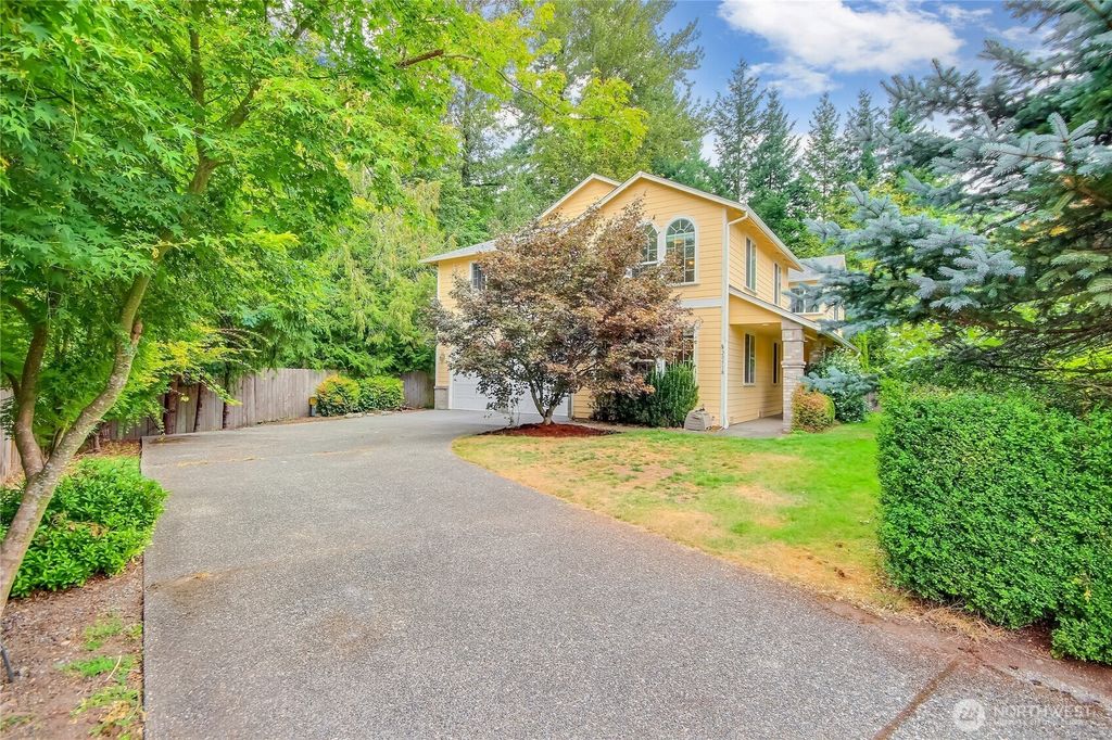 Photo of 20518 SE 261st Place, Covington, WA 98042 (MLS # 2429920)