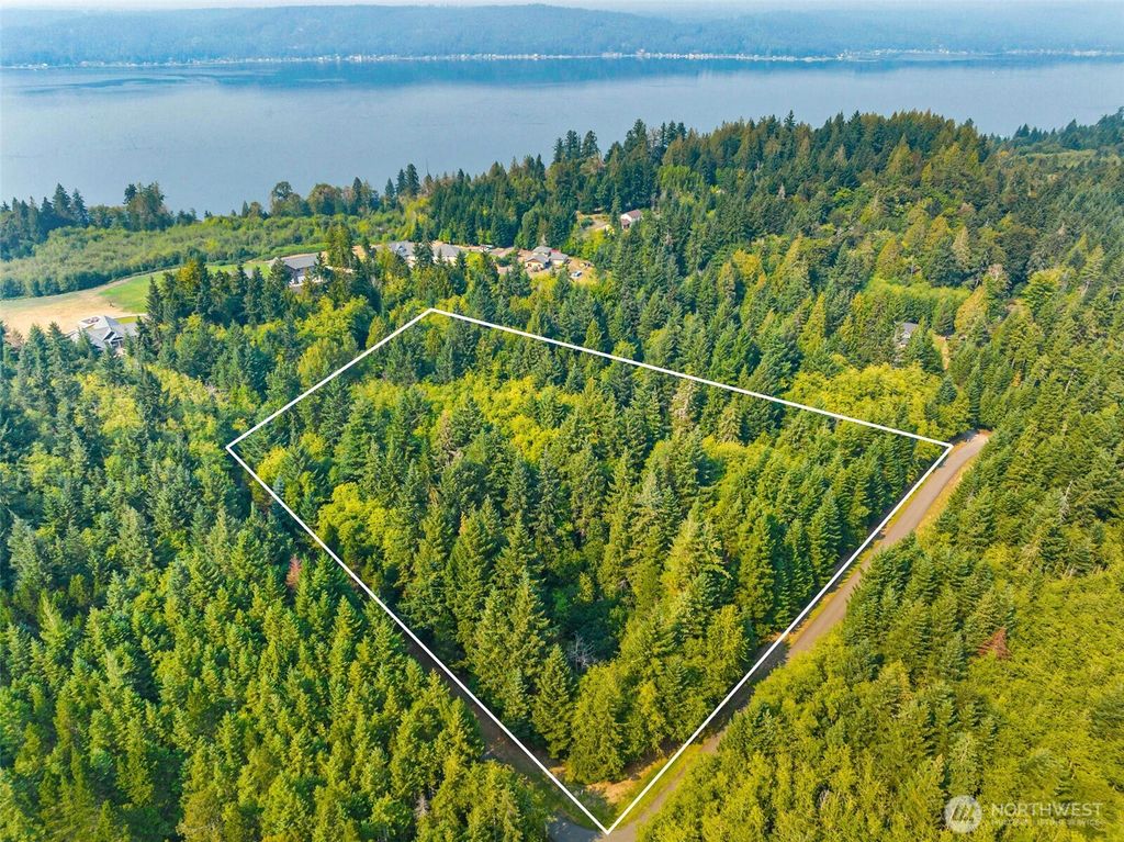 Photo of 70 E Windy Ridge Lane, Belfair, WA 98528 (MLS # 2486622)