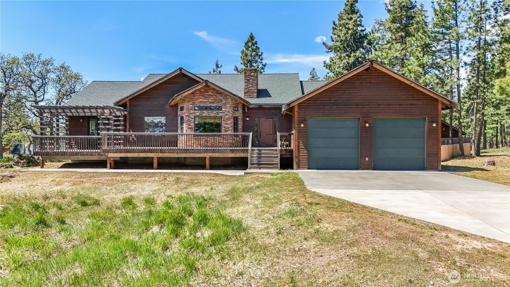 Photo of 11 Deer Ridge Road, Goldendale, WA 98620 (MLS # 2515026)