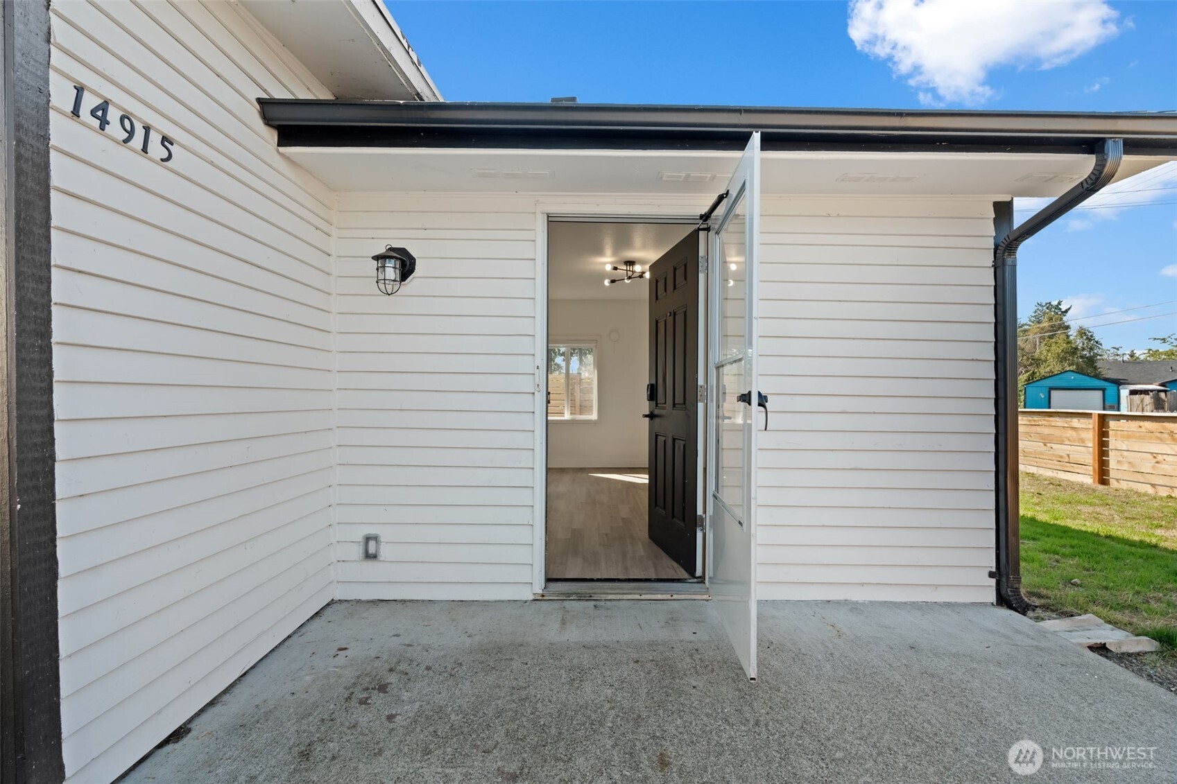 14915 Portland Avenue SW