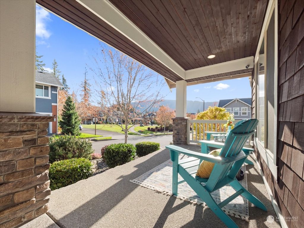Photo of 3184 SE 16th Street, North Bend, WA 98045 (MLS # 2225209)