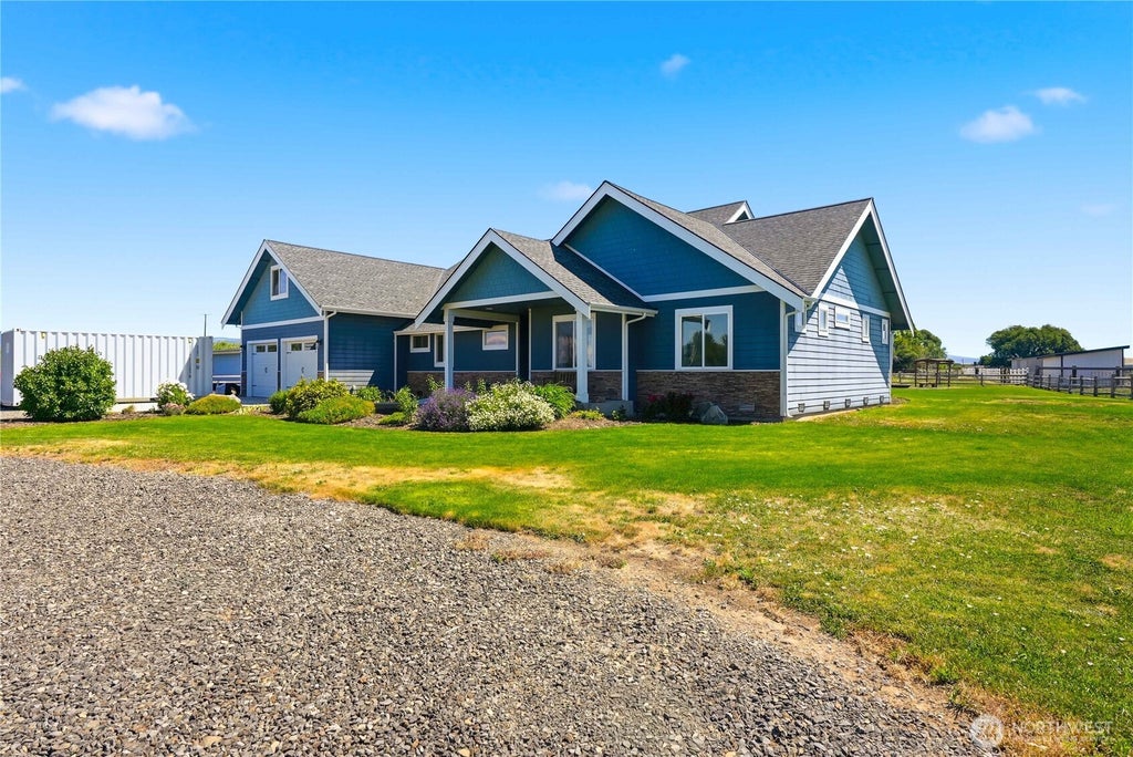 Photo of 60 Trinity Lane, Ellensburg, WA 98926 (MLS # 2550149)