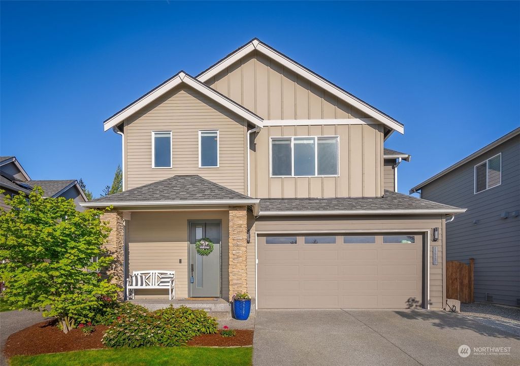Photo of 13923 18th Place W, Lynnwood, WA 98087 (MLS # 2236362)