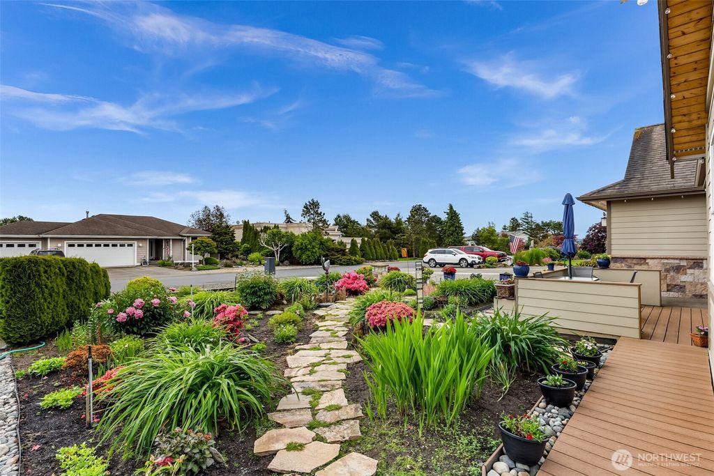 Photo of 8123 Coquitlam Place, Blaine, WA 98230 (MLS # 2530622)