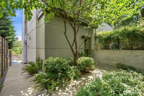 Photo of 1806 25th Avenue #A, Seattle, WA 98122 (MLS # 2588074)