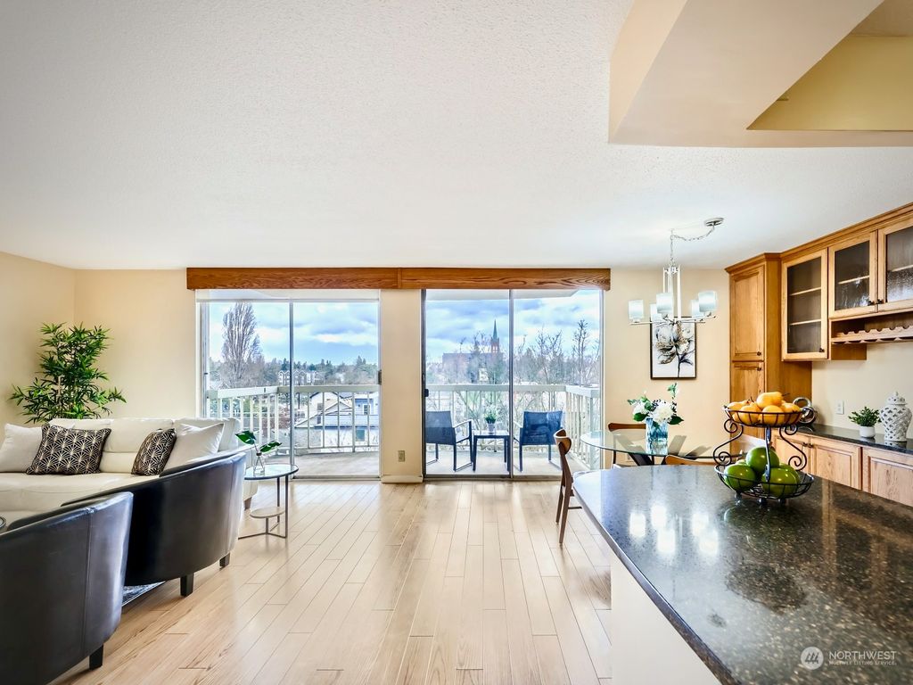 Photo of 4540 8th Avenue NE #702, Seattle, WA 98105 (MLS # 2208787)