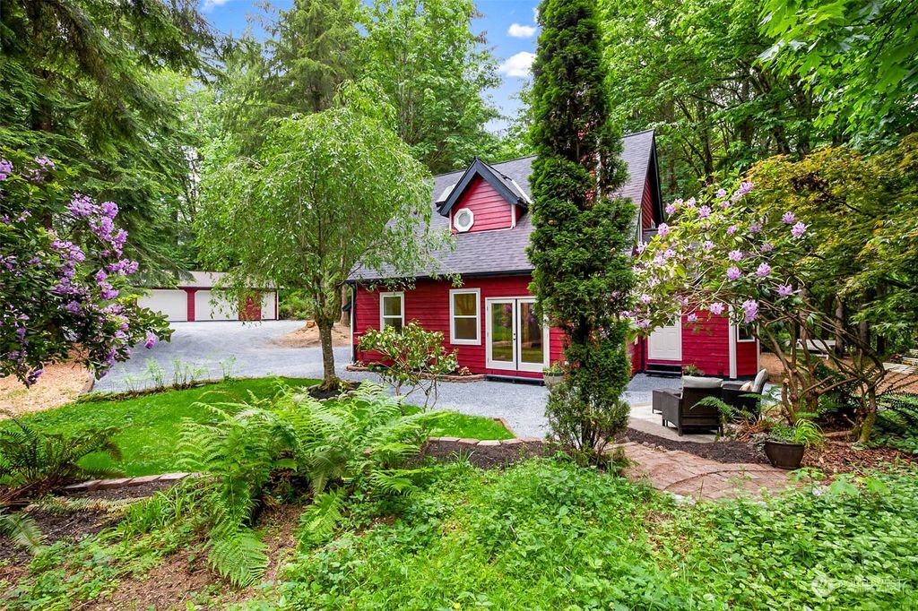 Photo of 16824 22nd Street NE, Snohomish, WA 98290 (MLS # 2249791)
