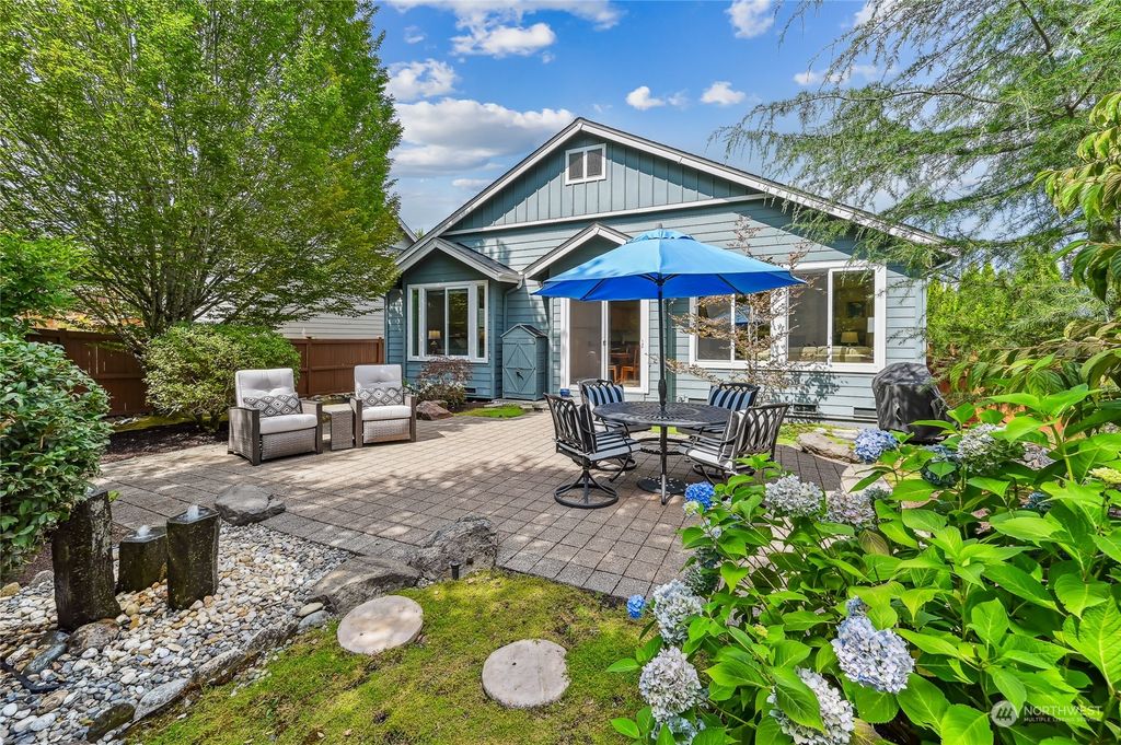 Photo of 23881 NE 124th Terrace, Redmond, WA 98053 (MLS # 2277448)