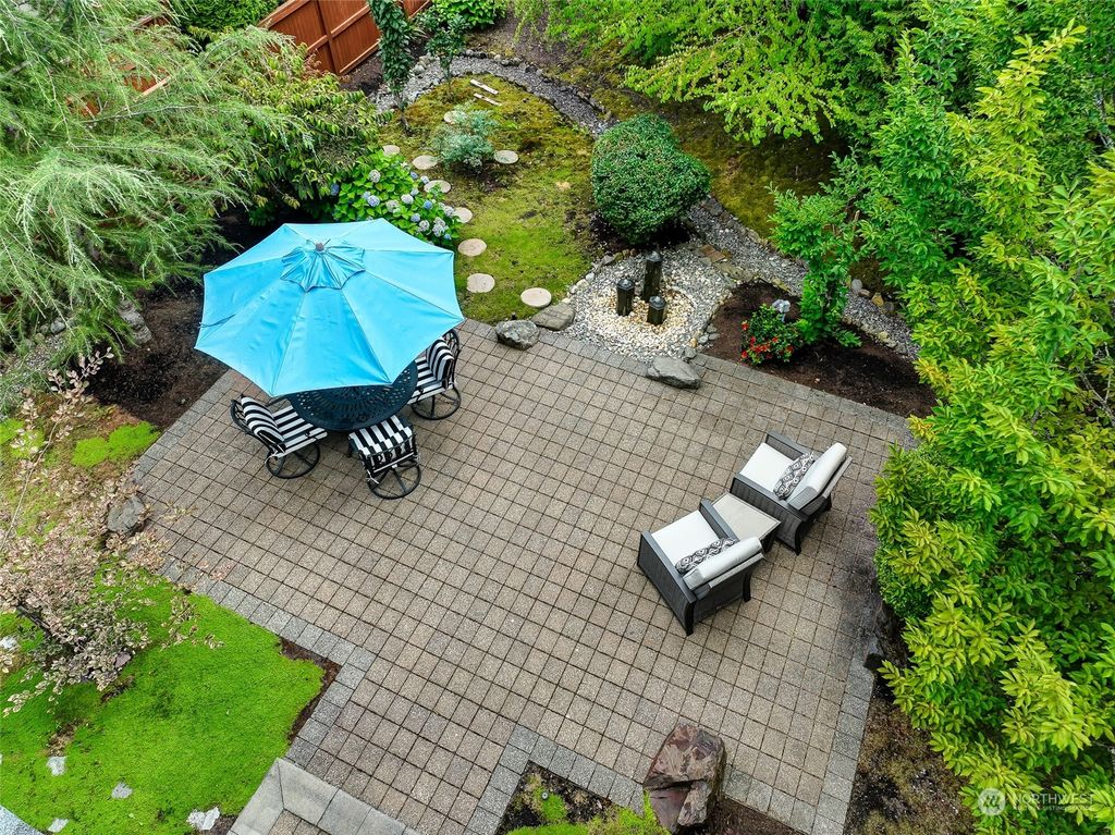 Photo of 23881 NE 124th Terrace, Redmond, WA 98053 (MLS # 2277448)