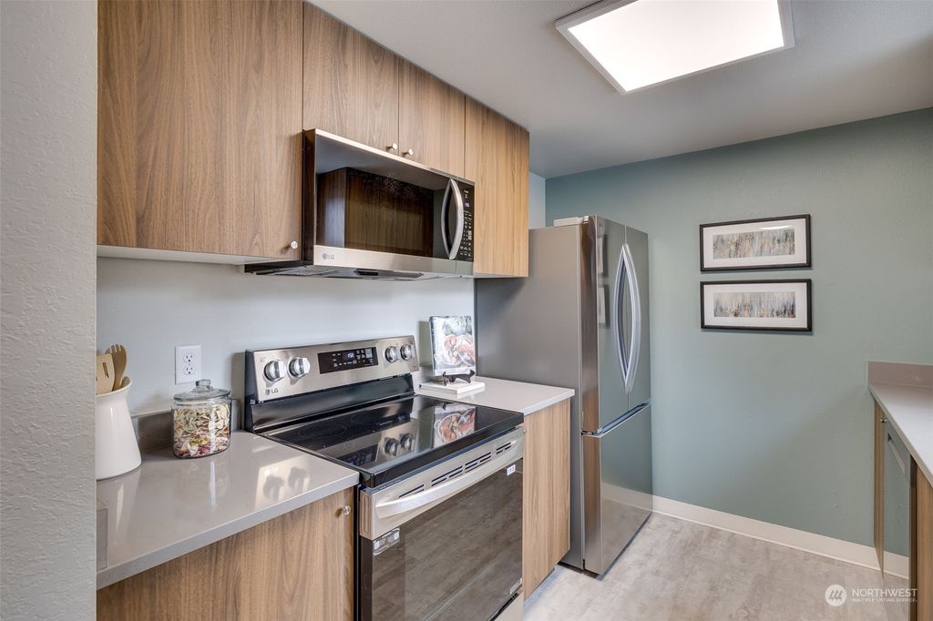 Photo of 9523 NE 180th Street #A102, Bothell, WA 98011 (MLS # 2214365)