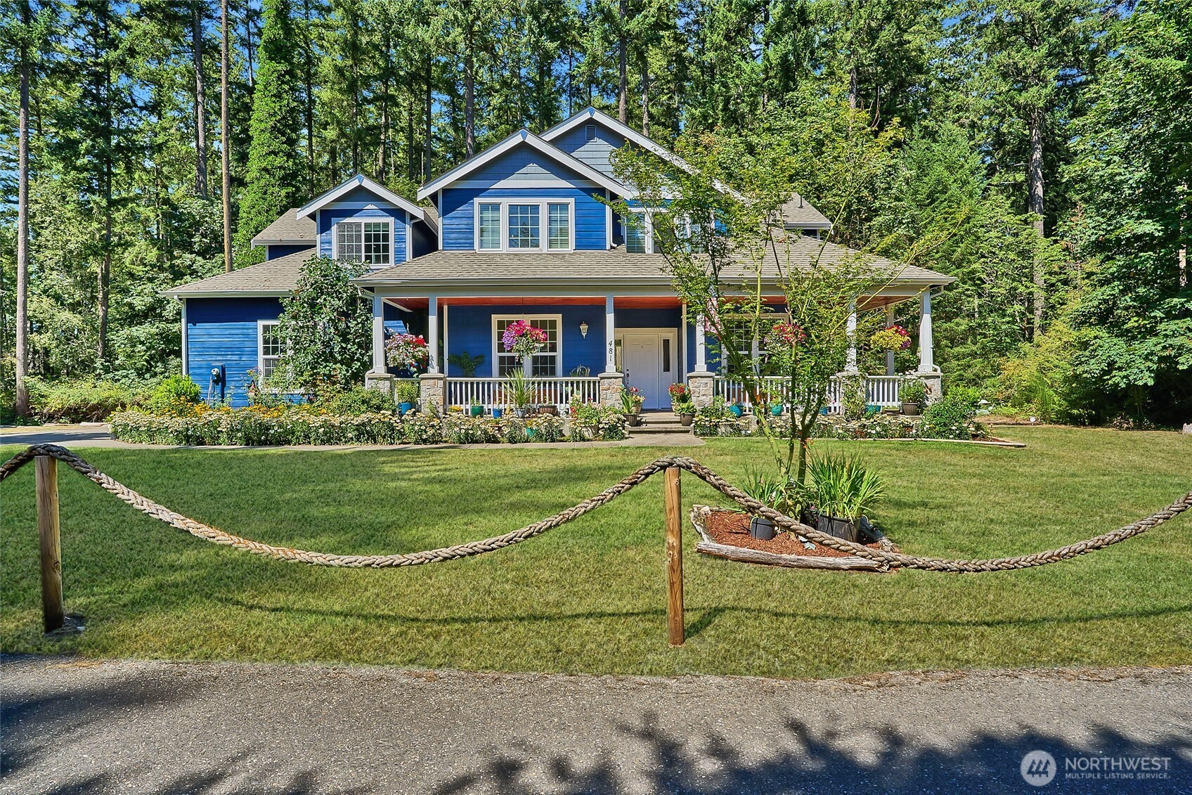 481 7th Ave