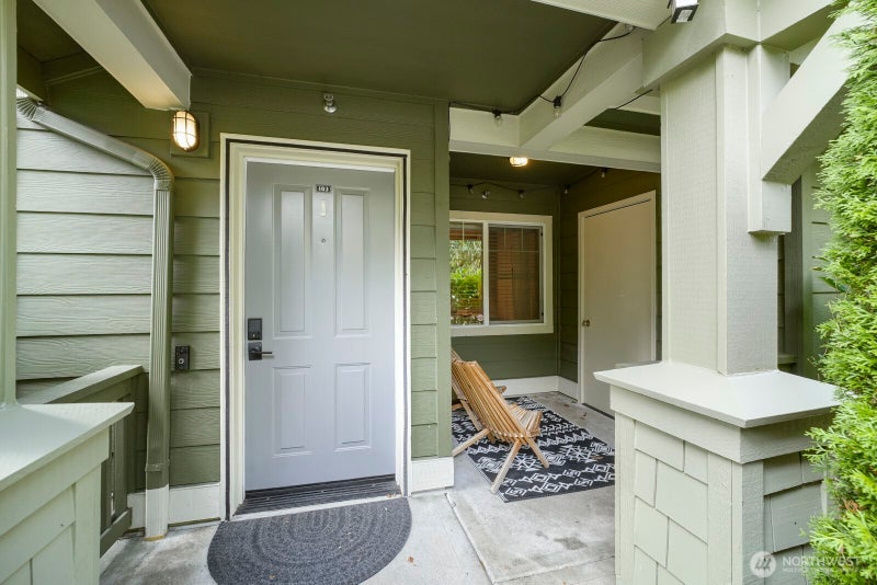 1905 24th Avenue NE 103