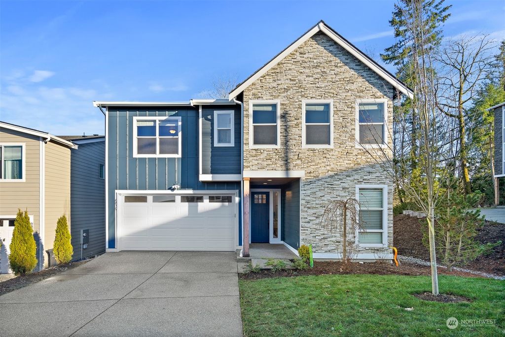 Photo of 6839 88th Drive NE, Marysville, WA 98270 (MLS # 2323065)