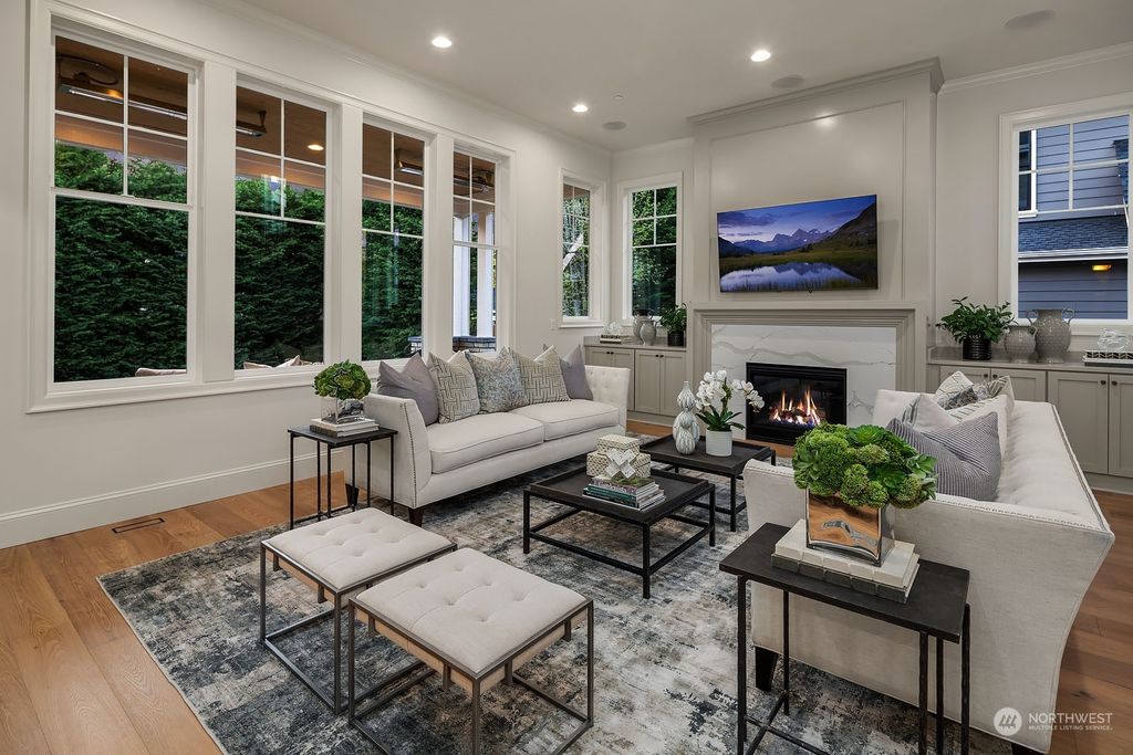 Photo of 4023 155th Avenue SE, Bellevue, WA 98006 (MLS # 2218305)