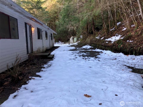 Photo of 12706 E St Route 106, Belfair, WA 98528 (MLS # 2587966)