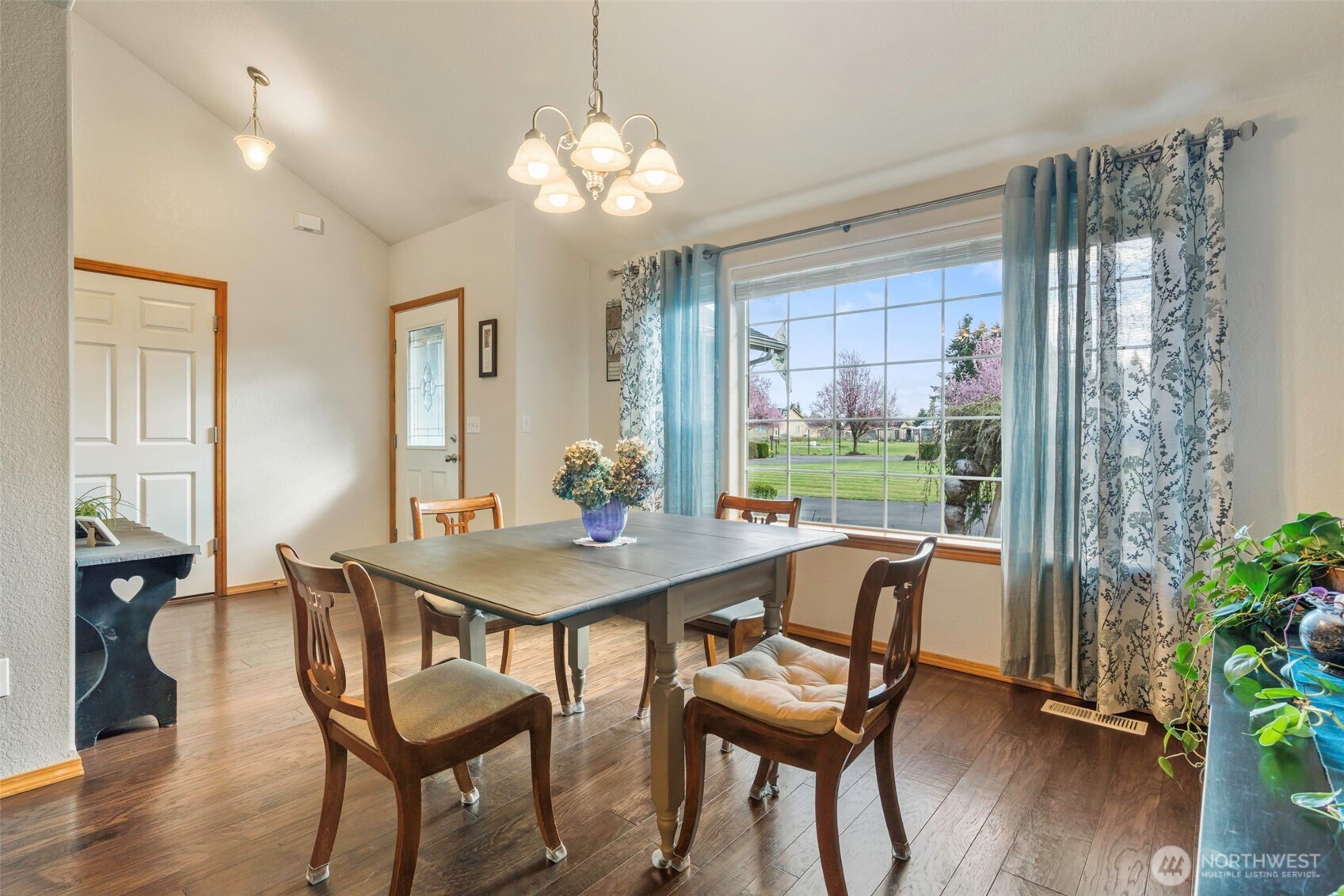 8910 Lavaliere Meadows Lane SW