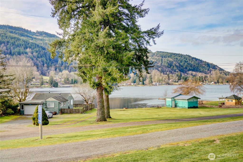 Photo of 22989 Lake McMurray Lane #10, Mount Vernon, WA 98274 (MLS # 2488036)