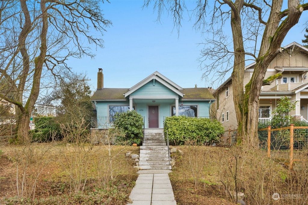 Photo of 10756 Palatine Avenue N, Seattle, WA 98133 (MLS # 2032343)