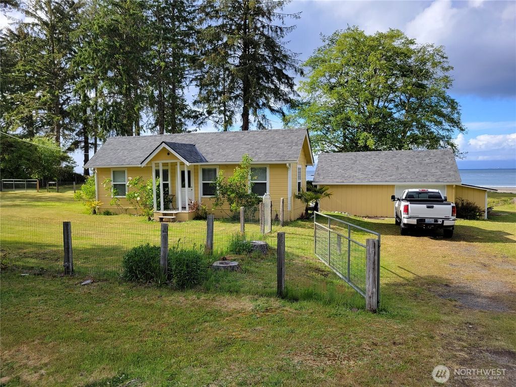 Photo of 1571 Highway 112, Sekiu, WA 98381 (MLS # 2497098)