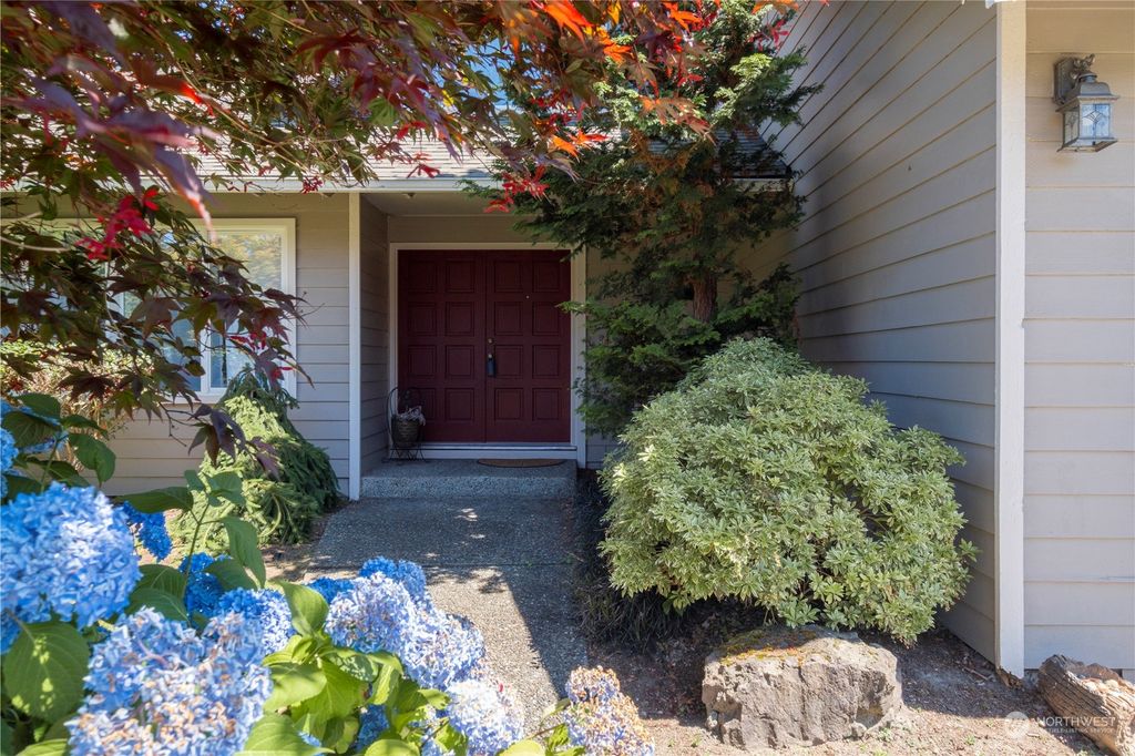 Photo of 14018 81st Place NE, Kirkland, WA 98034 (MLS # 2263807)