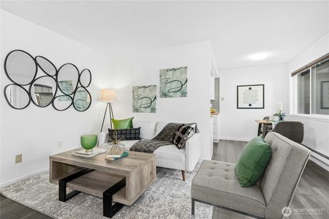 Photo of 2034 14th Avenue W #304, Seattle, WA 98119 (MLS # 2442920)