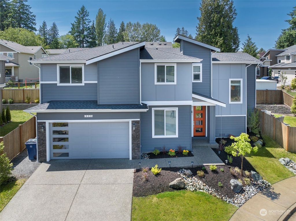 Photo of 19220 8th Avenue W, Lynnwood, WA 98036 (MLS # 2128415)