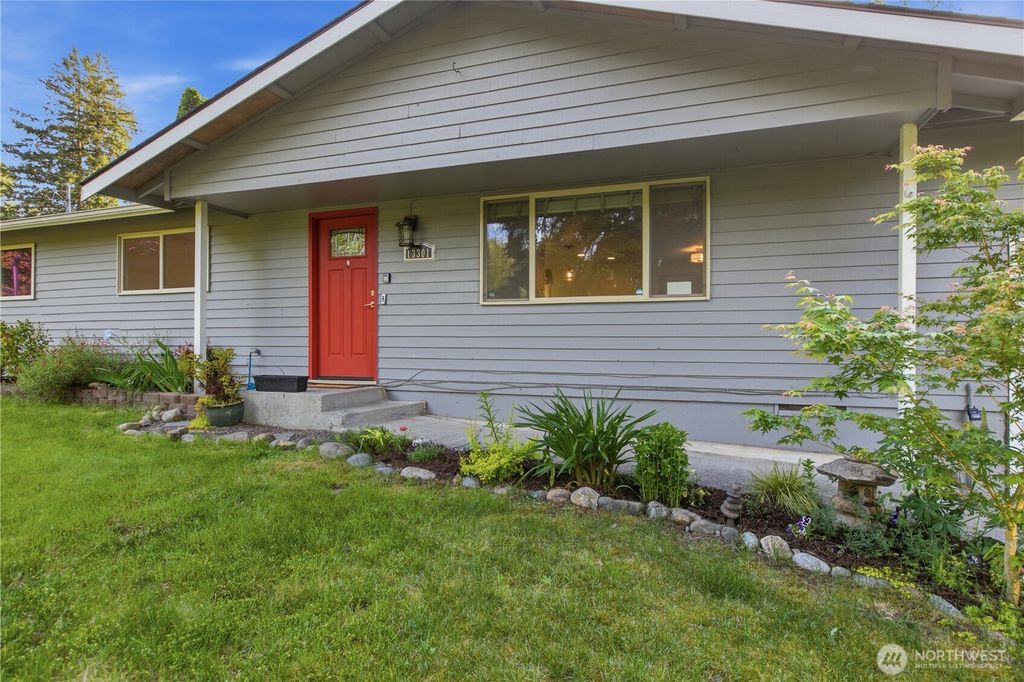 Photo of 13301 186th Avenue SE, Renton, WA 98059 (MLS # 2496066)