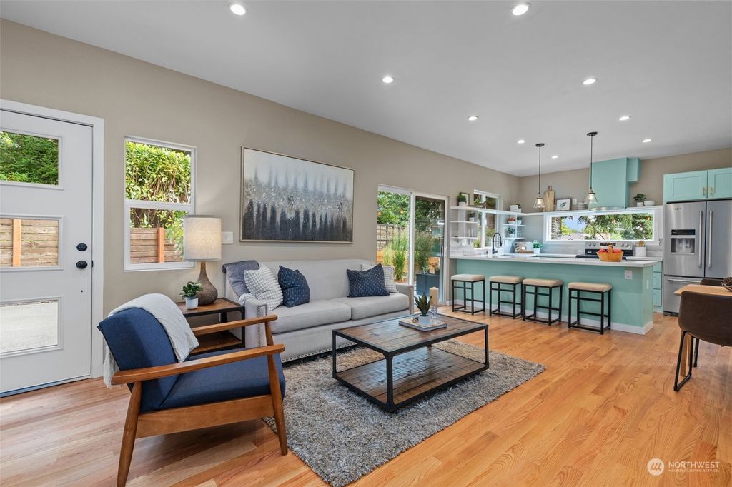 Photo of 5503 Renton Avenue S, Seattle, WA 98118 (MLS # 2252342)