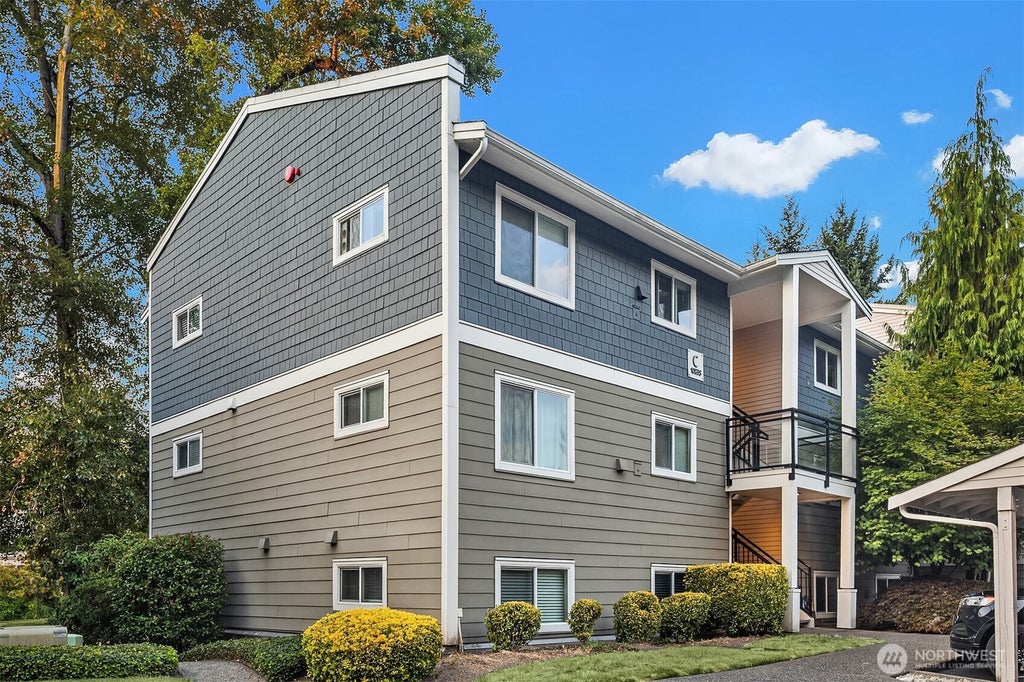 Photo of 10838 E Riverside Drive #C102, Bothell, WA 98011 (MLS # 2582300)
