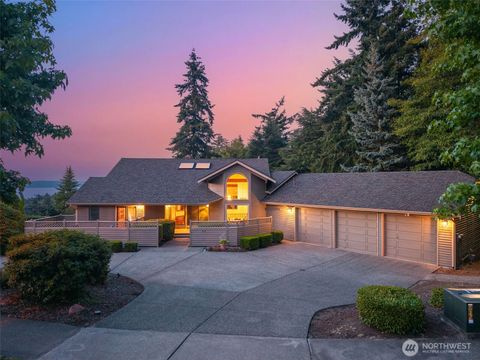 5213 Norpoint Way NE Tacoma WA 98422
