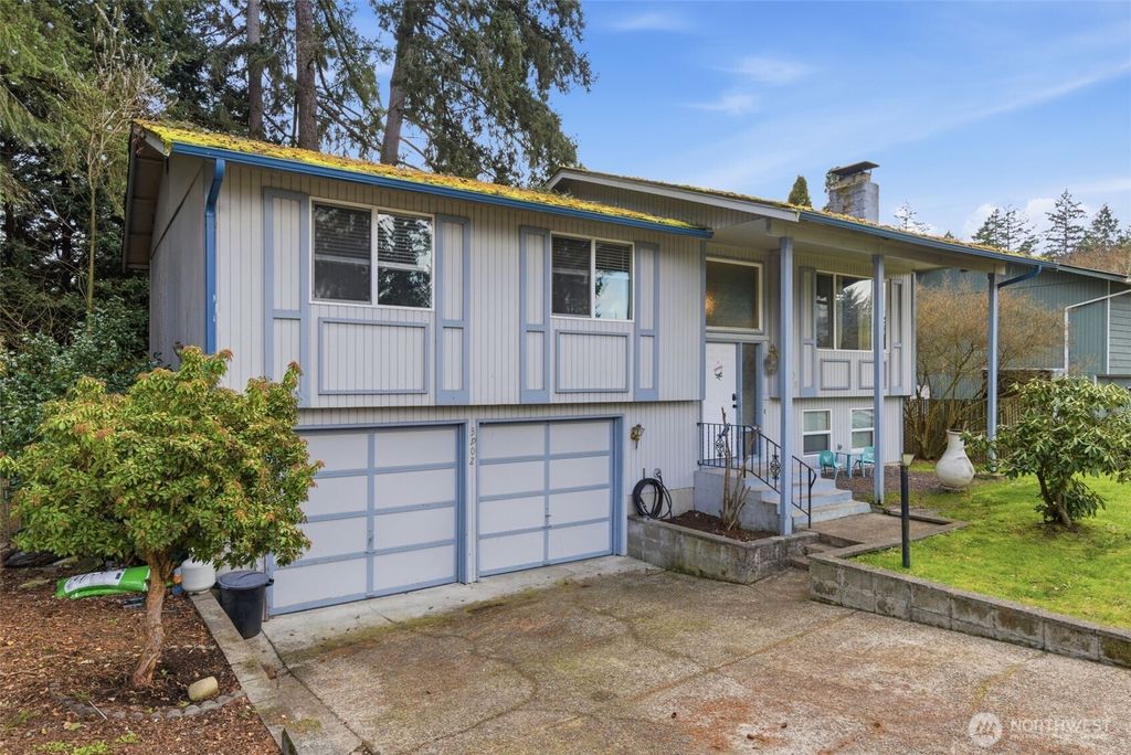 Photo of 3902 CT E 246th ST Ct, Spanaway, WA 98387 (MLS # 2489389)