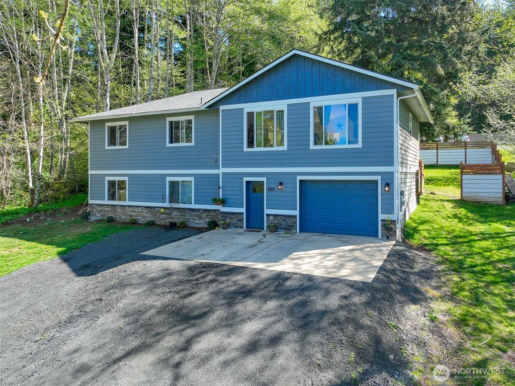 Photo of 690 N Summit Rd, McCleary, WA 98557 (MLS # 2514252)