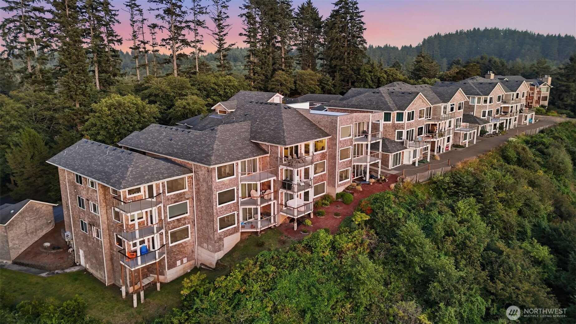 2815 Willows Road 338