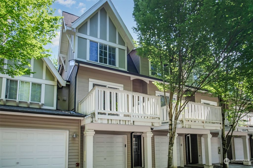 Photo of 18247 NE 96th Way #102, Redmond, WA 98052 (MLS # 2126503)