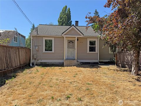 Photo of 4115 W I Street, Bremerton, WA 98312 (MLS # 2410779)