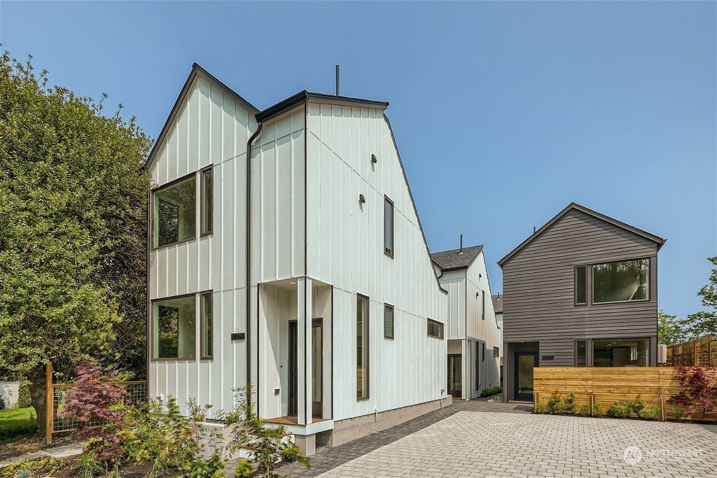 Photo of 2018 19th Avenue S, Seattle, WA 98144 (MLS # 2131018)