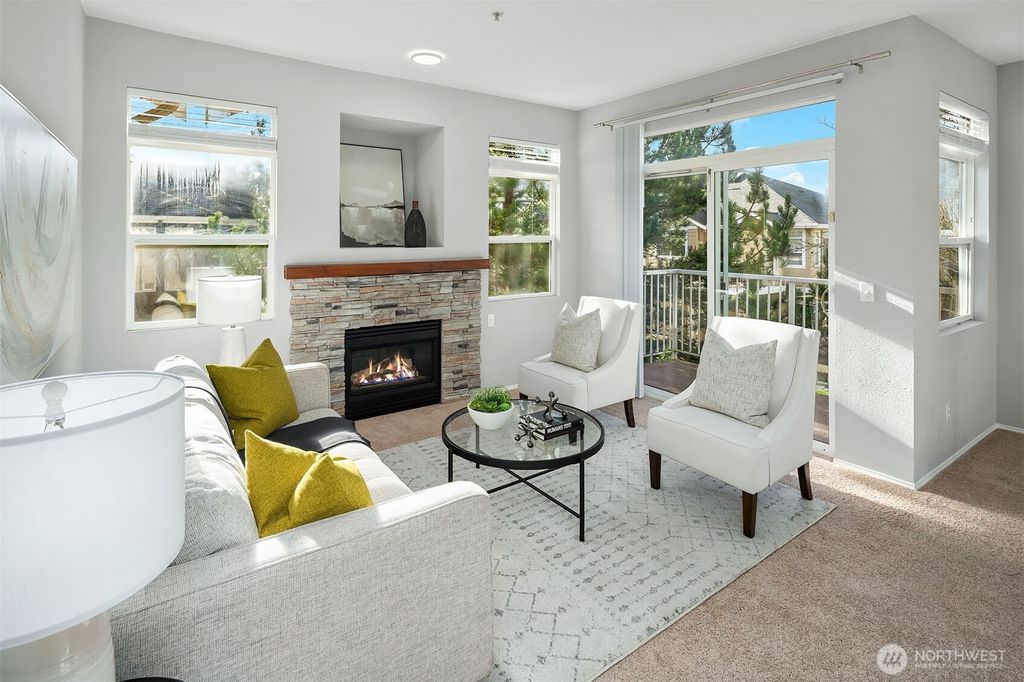 Photo of 22751 SE 12th Lane, Sammamish, WA 98075 (MLS # 2454065)