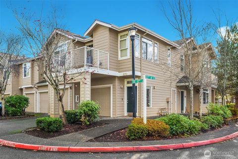 Photo of 22751 SE 12th Lane, Sammamish, WA 98075 (MLS # 2454065)